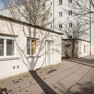 Three Bedroom Plus Big Kitchen Plus Selfcheckin Plus Street Parking