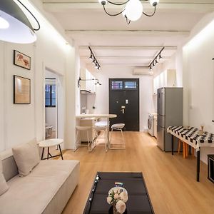 Shanghai Yi Du B&B - Near People'S Square Metro Station And The Bund