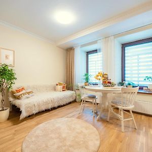 Cozy Suite Roomita