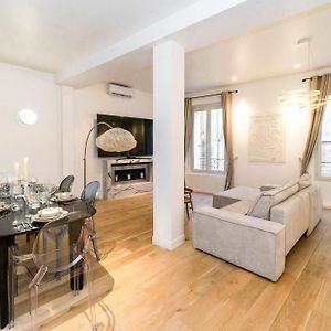 Appartement à 2 Chambres à Coucher