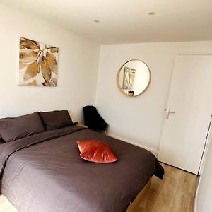 Appartement 3 Chambres + Parking A Lyon 7