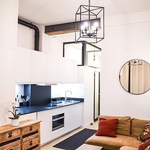 Charming Apartment Near Notre-Dame