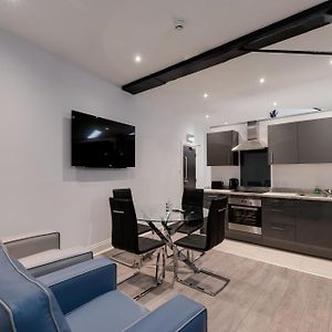 Temple Court Cavern Quarter Apartments By Happy Days