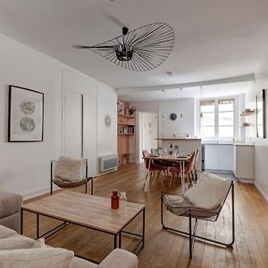 Appartement à 3 Chambres à Coucher