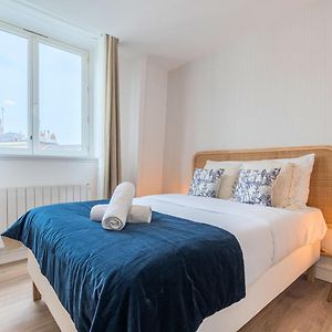 Equipped Studio - Near Train Stations