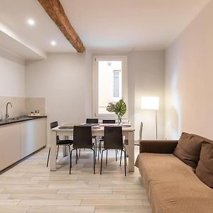 Appartement à 3 Chambres à Coucher