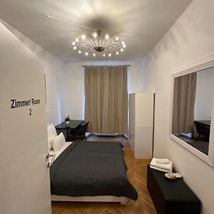 Datri Petite Suite 1 - 3
