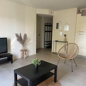 Appartement à 2 Chambres à Coucher