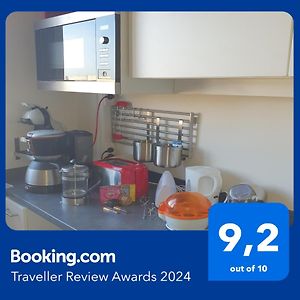 Appartement à 2 Chambres à Coucher