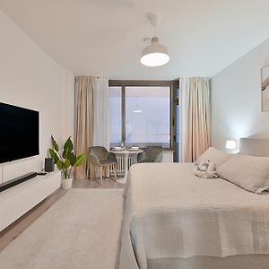 Goodliving Apartments Studio Mit Balkon & Netflix
