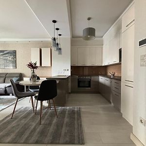 Corvin Dori Apartment