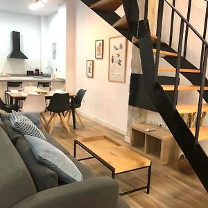 Appartement à 3 Chambres à Coucher