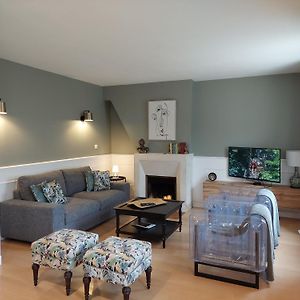 Appartement à 2 Chambres à Coucher