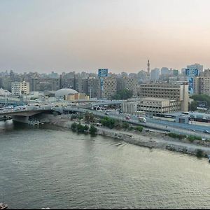 Nile View Zamalek Abuelfeda'S Three Bedrooms