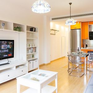 Appartement à 2 Chambres à Coucher