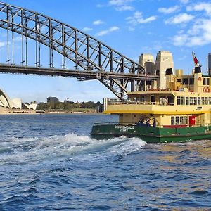 Opera & Harbour Bridge View Penthouse