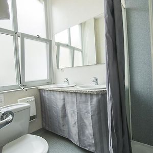 Dormitory Room Mixed