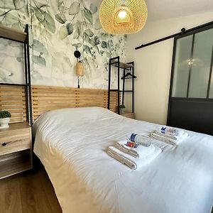 Appartement à 2 Chambres à Coucher