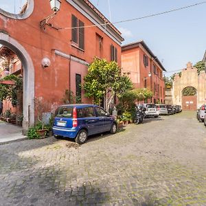Famm Apartments - Charming Open Space In Trastevere