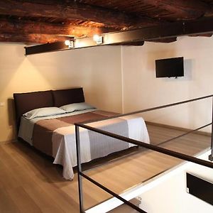 Home Salvator Rosa 78