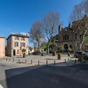 L'Or Blanc-Clim-Netflix-Vue Cité Médiévale