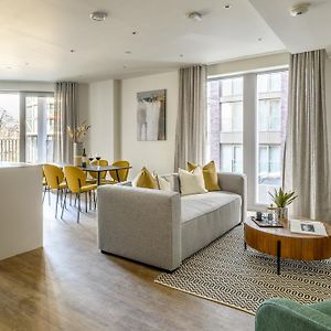 Appartement à 3 Chambres à Coucher