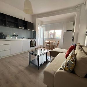 Gorgeous Apartment Near Old Town