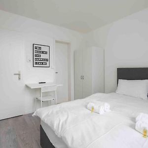 Urban Oasis With Queen Bed And View Be-42