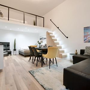 Appartement à 2 Chambres à Coucher