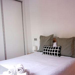 Beautiful Apartment In Calle Mayor