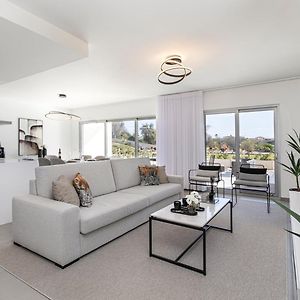 Appartement à 3 Chambres à Coucher