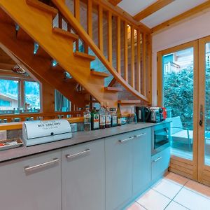 Chalet Muguet Gauche With Hot Tub Sleeps 10 Central Morzine