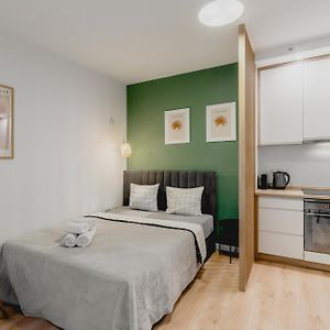 Central Warsaw Apartment - Great Location-Cozy Studio With Balcony - Towarowa