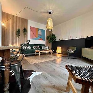 Appartement à 3 Chambres à Coucher