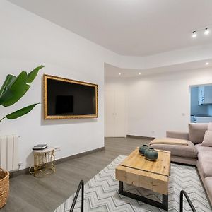 Appartement à 3 Chambres à Coucher