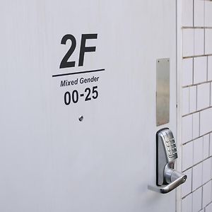 Almond Hostel & Cafe Shibuya