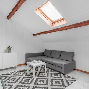 Appartement à 3 Chambres à Coucher