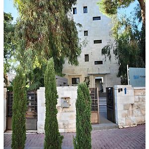 Weibdeh Heights Hotel Suites