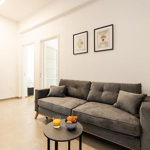 Appartement à 2 Chambres à Coucher