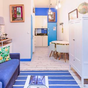 Studio Travel, 120m Vieux-Port Clim Netflix Wifi