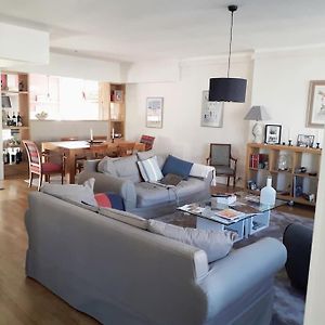 Appartement à 3 Chambres à Coucher