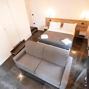 Private Bathroom King Room