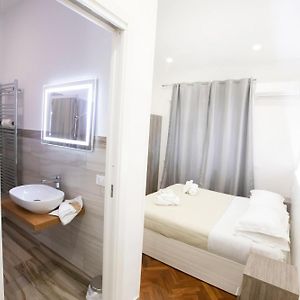 Private Bathroom King Room