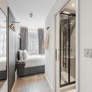 Chambre Compacte Simple