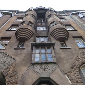 Appartement à 3 Chambres à Coucher