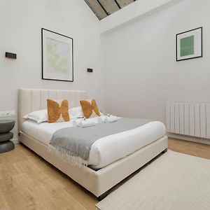 Appartement à 3 Chambres à Coucher