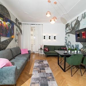 Central Stephansdom Apartment I Netflix I Self Check In