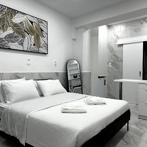 Beautiful Apartment For Two Vipgreece