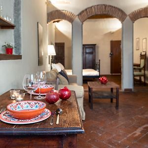 Santa Croce Junior Suite - Dolcevita Holiday