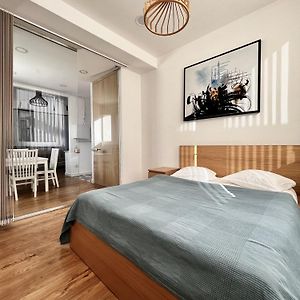 Appartement à 2 Chambres à Coucher
